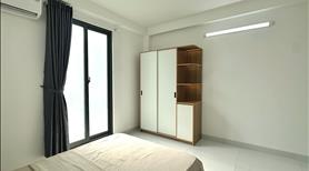 Studio mới 100% full nội thất ban công cho thuê ở liền, vị trí trung tâm - Ảnh 4