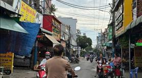 Nhà mặt tiền giá rẻ có sân xe hơi sẵn có phòng trọ tăng thu nhập. - Ảnh 4