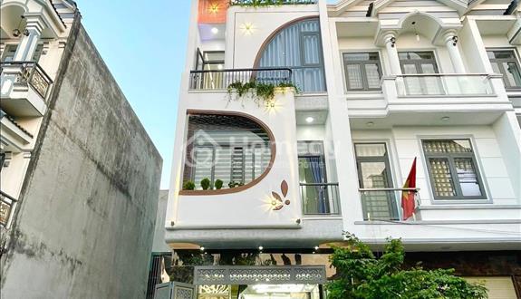 Bán Nhà Phố KDC Cao Cấp - Có 4 PN Đầy Đủ Nội Thất - Ảnh 1