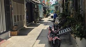Chỉ hơn 4Đ - nhà đẹp Lê Đình Cẩn - sát Khu Tên Lửa - 40m - 2 lầu - 4PN - Ảnh 2