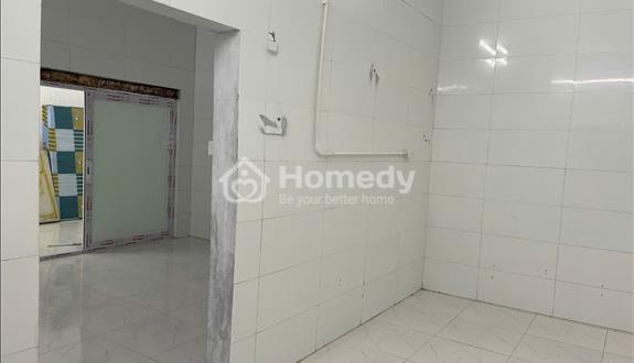 Bạch Mai - Hai Bà Trưng, 160m2, bếp tổng, nấu mang đi,thợ xây ở nhiều người ,kho. - Ảnh 1