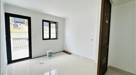 Nguyễn Khang - Siêu phẩm 7 tầng thang máy - phân lô vuông vắn - ô tô vào sát cửa nhà - Ảnh 4