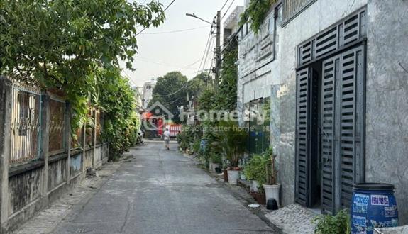 Bán nhà giá rẻ,mặt tiền kinh doanh, khu trung tâm Dĩ An. - Ảnh 1