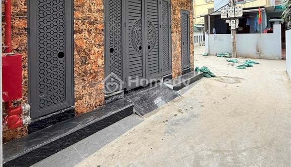 Bán nhà 8 tầng Cổ Nhuế 76m mặt tiền 5m, thang máy, full nội thất, ở ngay, giá TL - Ảnh 1