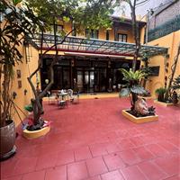 Binhbds cho thuê biệt thự sân vườn Bồ Đề 300m2