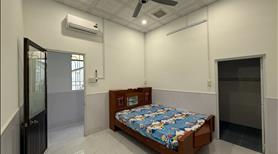Cho thuê nhà chính chủ, hẻm rộng xe hơi tới nhà. - Ảnh 10
