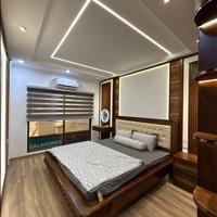 Chủ lỗ vốn vỡ trận bán  gấp căn 7 tầng , DT 36m2 ,MT 3.3m 