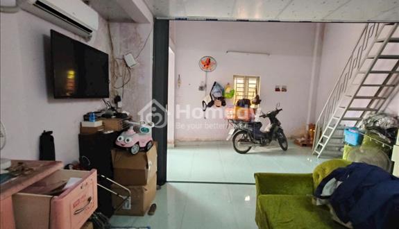 Nhà giá rẻ gần khu dân cư làng đại học. - Ảnh 1