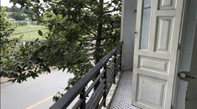 Bán nhà sr mặt tiền đường rộng 12m thông giá tốt 4t2 Dĩ An. - Ảnh 2