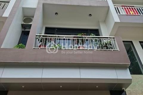 Do chuyển chỗ ở sang vị mới nên cần bán nhà mặt phố ở Học Viện Nông Nghiệp, Trâu Quỳ, Gia Lâm  