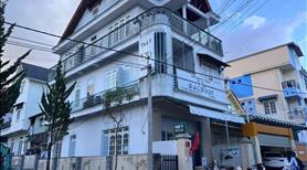 Nhà 4 tầng mặt tiền Trần Nhật Duật khu trung tâm gần công an Tinh - Ảnh 3