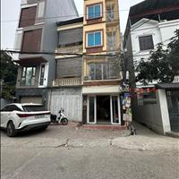 Chính Chủ cần cho thuê gấp nhà 5 tầng DT: 48m² Vỉa hè rộng, oto vào nhà Trần Cung - Hoàng Quốc Việt