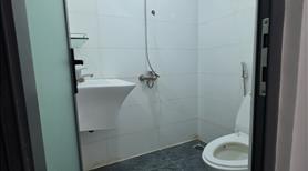 Cho Thuê Căn Hộ Cửa Sổ - Thang Máy - Bùi Đình Túy, Chỉ Tính điện 3k5, nước 100k còn lại free - Ảnh 5