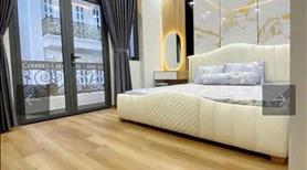 Bán nhà mới Trần Thái Tông-42m-6 Tầng-MT3.7m-Gần Ôtô-Thang máy-15 tỷ - Ảnh 2