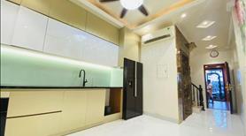 Bán Nhà Mặt Phố "VIP Vàng" - 6 Tầng View Hồ - Giảng Võ - Ảnh 4