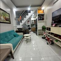 Kẹt nợ bán nhà 1t1l đường Đình Phong Phú, Thủ Đức có dt 38m2, hẻm 4m, sổ hồng riêng-giá 480tr