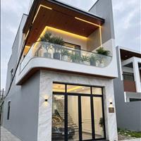 Chủ Ngộp hạ giá 200tr bán nhà 2 mặt tiền cuối đường Đồng Khởi LH 0966914634