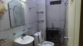 Phòng ban công và cửa sổ thông thoáng, không chung chủ - Ảnh 2