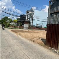 139m2 , ngay ngã 4 cây dù vàng , có sổ