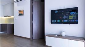 Cho thuê căn góc 2 ngủ full nội thất mới FPT Plaza3, view thoáng đẹp - Ảnh 3