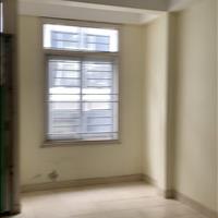 Chỉ 4tr văn phòng 30m2 tại Giải Phóng - Hoàng Mai sẵn nội thất làm việc
