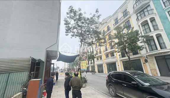 Bán nhanh đất 77m² gần Quảng Trường Biển, giá tốt đầu tư - Ảnh 1