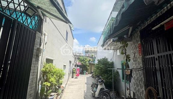 Nhà 1/ sát mặt tiền đường 16A giáp Tân Phú 2 tầng 4x8m hẻm xe hơi thông thoáng chỉ hơn 3 tỷ - Ảnh 1