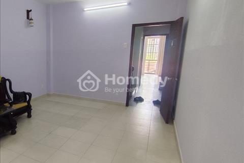 Phòng rộng cửa sổ thông thoáng, khu vực yên tĩnh