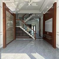 Bán nhà riêng 3PN, 3WC tại Lê Văn Việt, Hiệp Phú, Quận 9, 3,15 tỷ, 62m2, view đẹp, Chính chủ