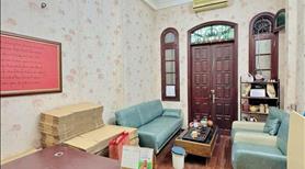 🏡 Biệt thự view hồ giữa lòng quận Đống Đa 📐 70m² • 5 tầng 🚗 Ô tô đỗ trước cửa 💰 Giá chào 23.9 t - Ảnh 2