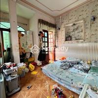 Cần bán gấp nhà hẻm xe hơi Q6