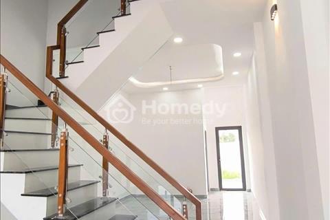 Nhà đẹp Thủ Dầu Một - 1 trệt 1 lầu - có chỗ đỗ ô tô