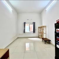 Phòng trọ giá rẻ mặt tiền đường Phú Thuận