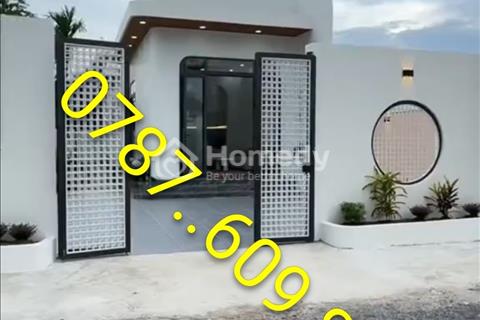 Chỉ 7️⃣5️⃣0️⃣ tr - chủ gửi bán gấp, nhà cấp 4 đẹp tại Bình Chánh