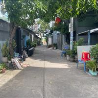 Bán đât Nở hậu Kiệt Xe Tăng