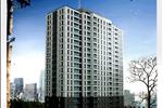Các kiến trúc sư giàu kinh nghiệm của dự án đã kết hợp giữa hình khối kiến trúc mạnh mẽ với mảng xanh thiên nhiên mềm mại tạo nên không gian sống hài hòa, với khuôn viên cây xanh trải dọc lối đi, thảm cỏ. Ngoài ra, dự án còn gần các tiện ích xã hội khác như trường học, chợ, siêu thị, trung tâm điện máy, trung tâm thể dục thể thao, nhà sách…