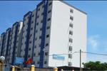 Blue House giúp người thu nhập thấp của thành phố có cơ hội được sở hữu một căn hộ khang trang, vững chắc, giá cả thật phù hợp với túi tiền của mình.