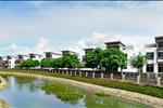 Hòa mình trong khung cảnh thiên nhiên trong lành rợp bóng mát bên dòng sông Rạch Chiếc, Riviera Cove cung cấp đầy đủ các tiện ích thư giãn cho cuộc sống của bạn.