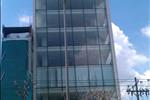 Athena Building sở hữu mặt bằng rộng thoáng , bốn mặt đều là kính cường lực chống nhiệt.