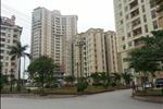 Thuộc khu đô thị Resco, chung cư OCT1 gồm 2 tòa nhà cao 9 và 12 tầng, mỗi tầng với 12 căn hộ, với 6 thang máy nhập khẩu, hệ thống phòng cháy chữa cháy đạt tiêu chuẩn. 