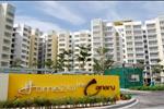 Khu đô thị The Canary Bình Dương tọa lạc ngay trước khu công nghiệp VSIP, đối diện với sân Golf Sông Bé và cách trung tâm Thành phố Hồ Chí Minh 17 km theo Quốc lộ 13. 