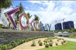 Không chỉ thể hiện đẳng cấp và sang trọng, Condotel Cocobay Đà Nẵng được hưởng lợi từ lợi thế vẻ đẹp thiên nhiên hùng vĩ mà còn hấp dẫn khách hàng bởi thiết kế hiện đại trong từng đường nét cao sang, quyền quý của từng căn hộ khách sạn. 