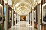 Hơn nữa, nằm trong Khu Đô Thị Phú Mỹ Hưng và trung tâm quận 7 nên South Gate Tower được bao bọc xung quanh bởi nhiều tiện ích ngoại khu nổi bật bao gồm nhiều khu trung tâm, thương mại, mua sắm nổi bật của quận như các siêu thị, các trung tâm thương mại, mua sắm, các trường học từ cấp 1 đến đại học, các hàng quán, nhà hàng sang trọng nối tiếp nhau,…