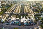 Tọa lạc giữa phố thị sầm uất nhất của Quảng Ngãi, khu dân cư Phát Đạt Bàu Cả mang nét năng động, hiện đại nhưng không mất đi sự bình yên cho những trải nghiệm thư giãn trọn vẹn. 