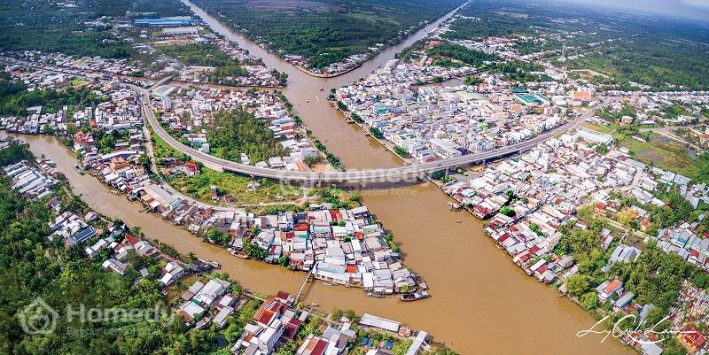 tac cau riverside