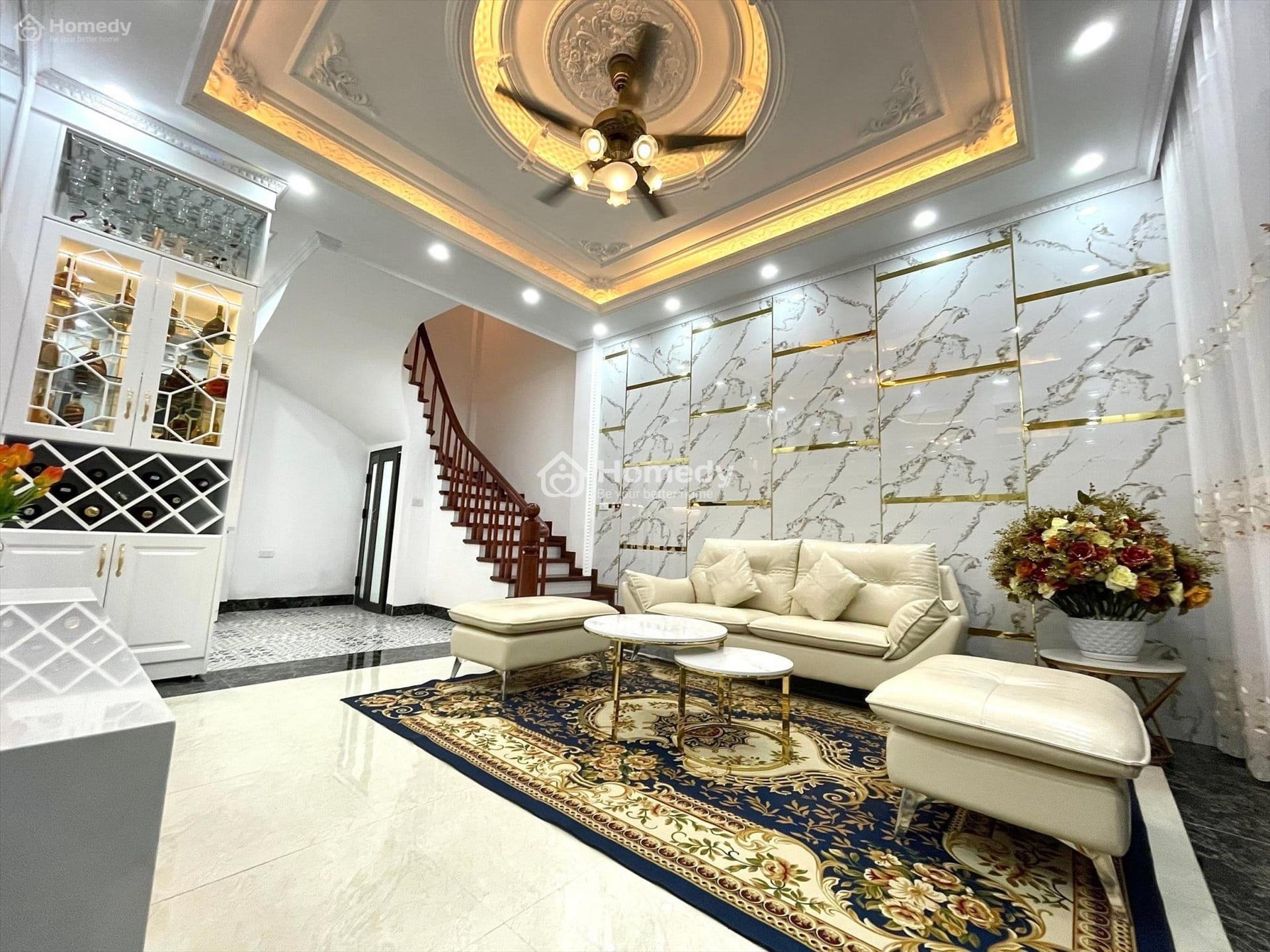Hình ảnh nhà Trường Chinh, Thị trấn Đống Đa, Ngõ thông rộng, Ô tô đỗ cửa