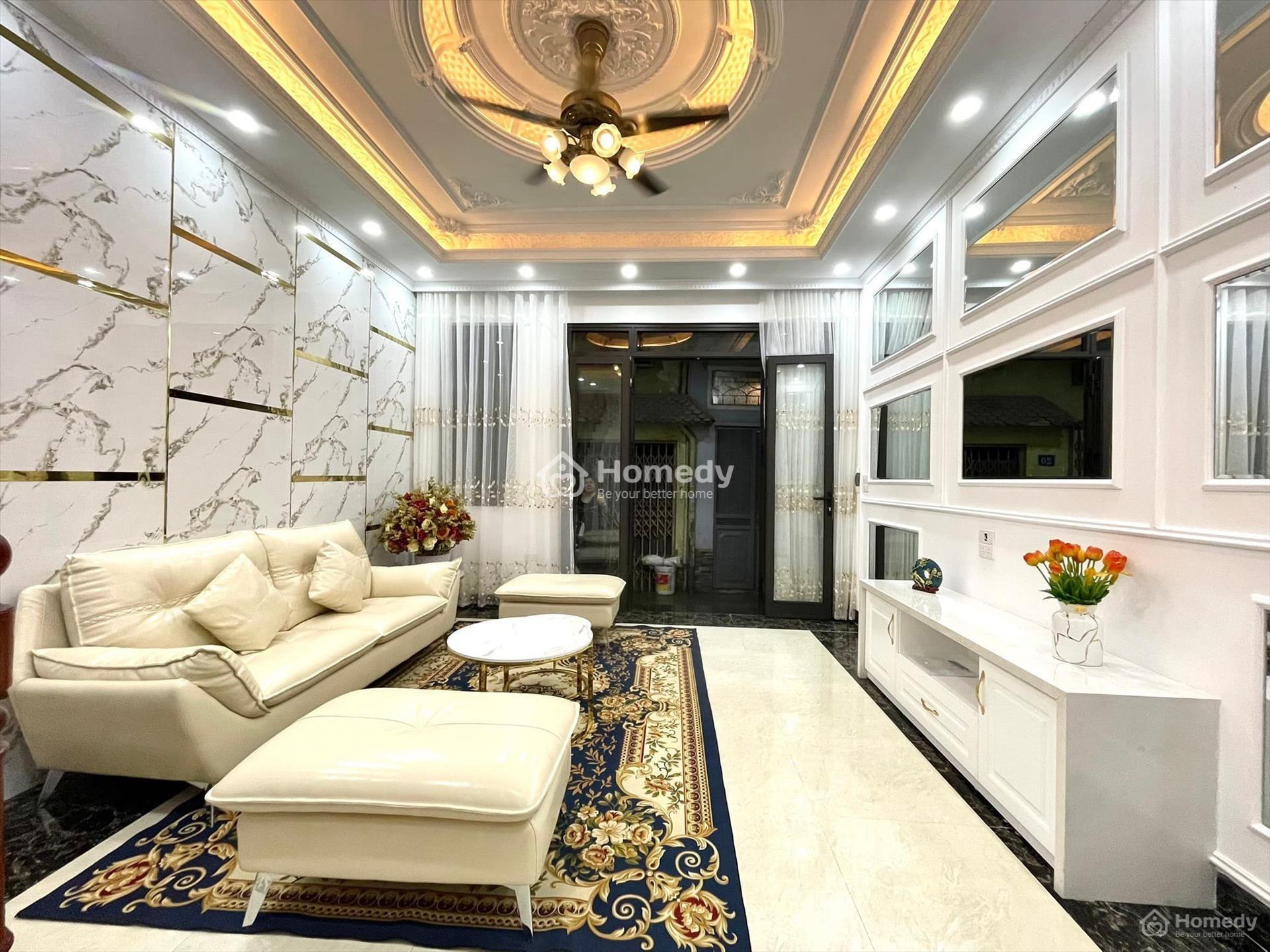Hình ảnh nhà Trường Chinh, Thị trấn Đống Đa, Ngõ thông rộng, Ô tô đỗ cửa